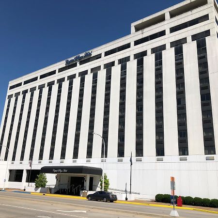 Capital Plaza Hotel Frankfort Exterior foto