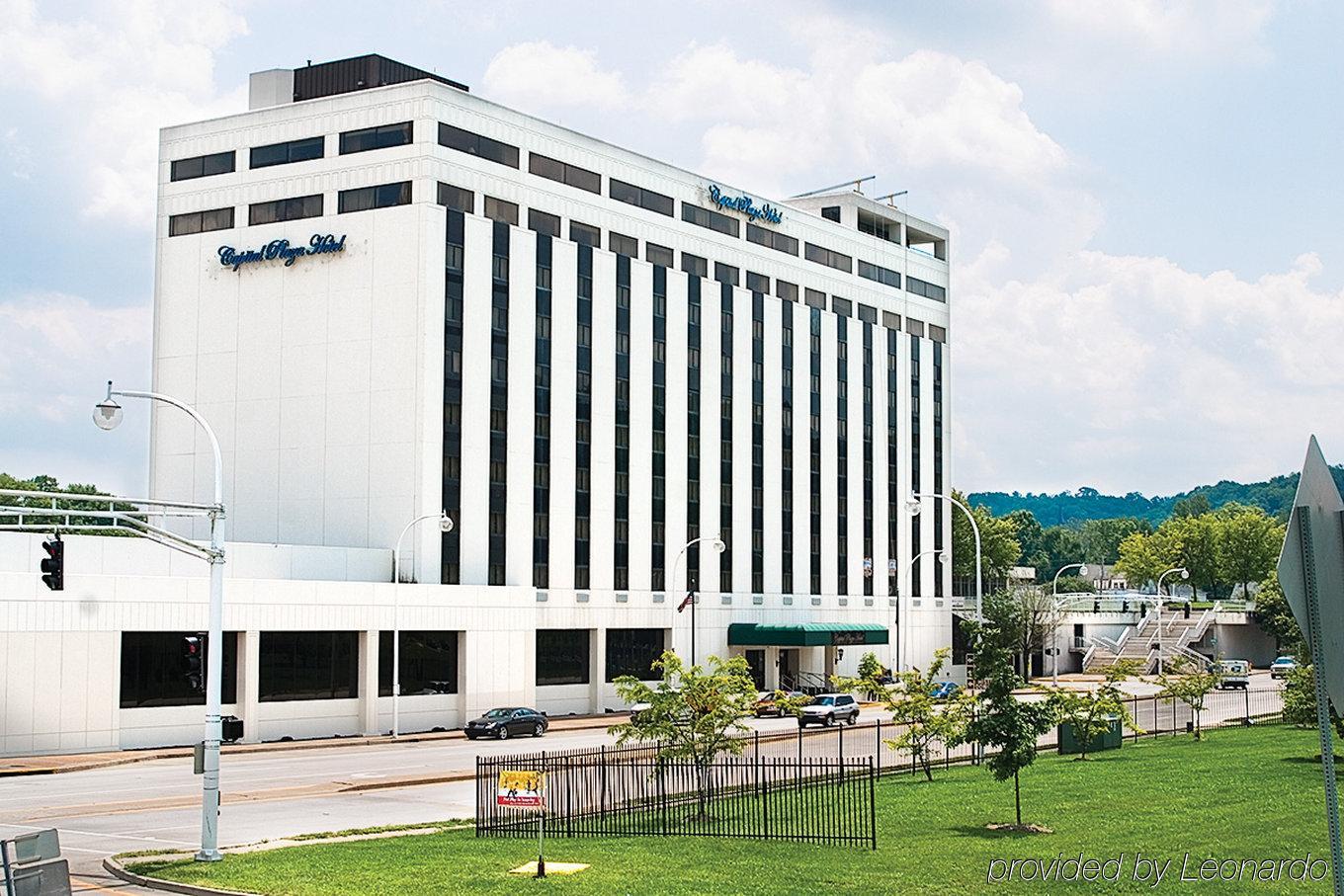 Capital Plaza Hotel Frankfort Exterior foto